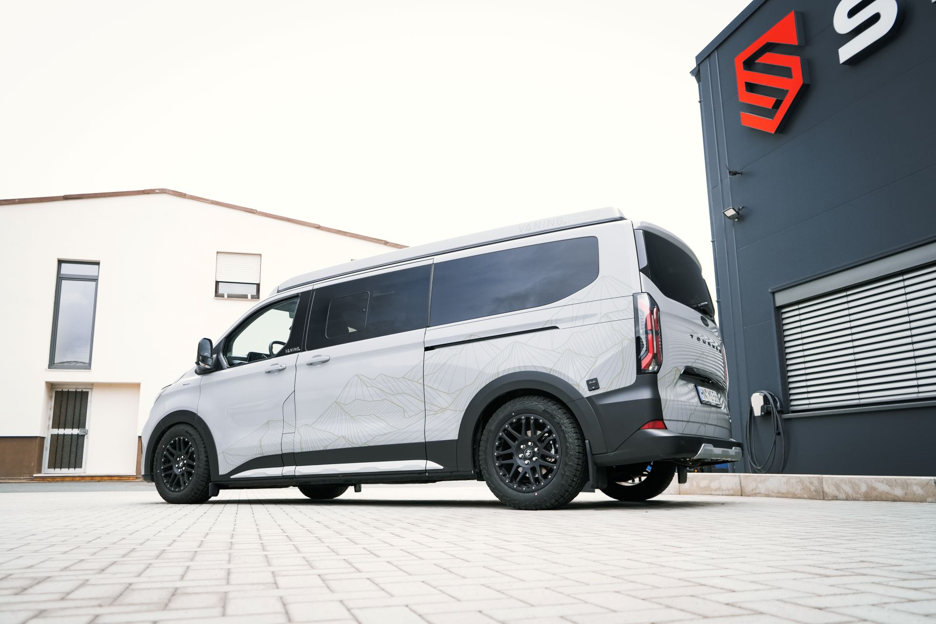 Ford Transit V710 Vaning - Projekt Bild