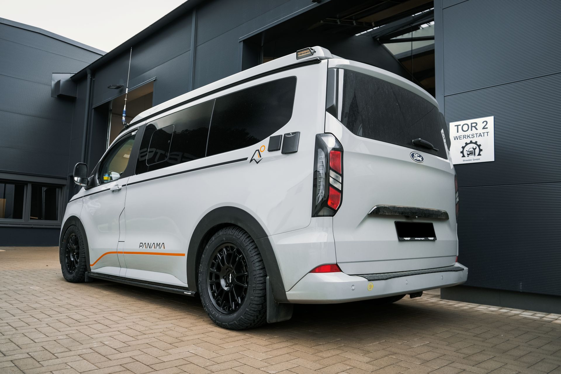 Ford Transit V710 Panama - Projekt Bild
